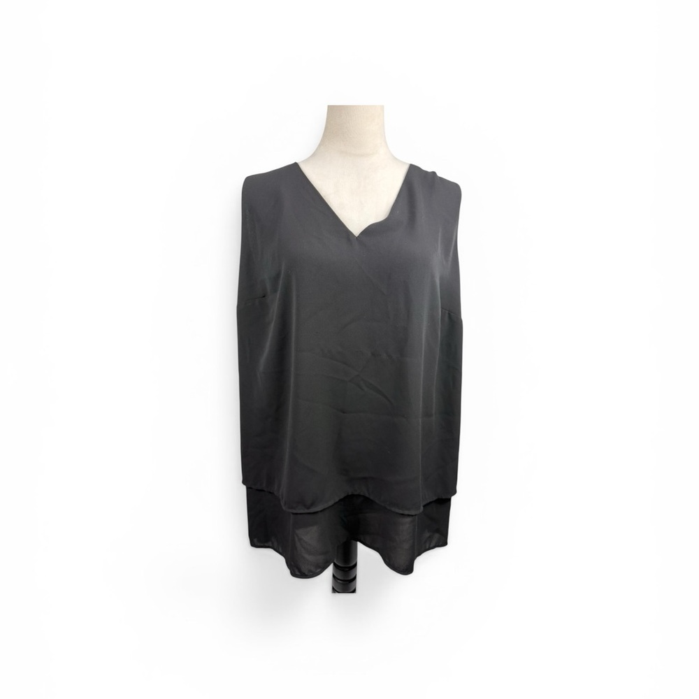 Michael Kors black sleeveless v neck top size 2X